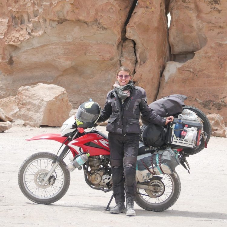 Ela mit Motorrad – Motorradreise-Expertin für Kolumbien und Südamerika